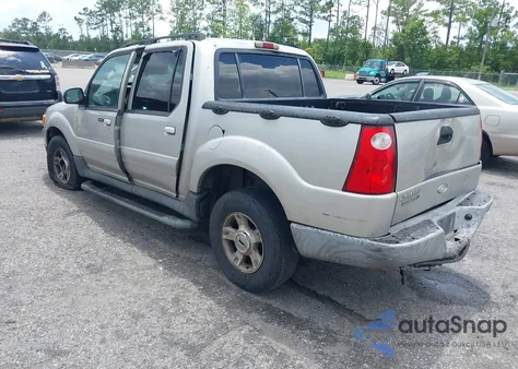 2004 Ford Explorer Sport Trac Adrenalin/Xls/Xlt z USA, uszkodzony, nr VIN 1FMZU67K74UC39626